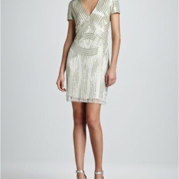 NWT Naeem Khan Silk Beaded Cap Sleeved Cocktail Dress in Aqua - Picture 1 of 8